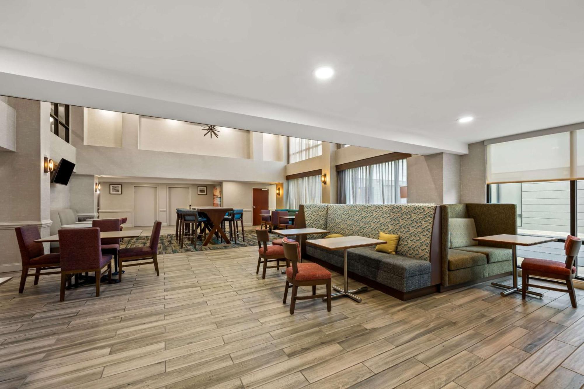 Hampton Inn & Suites Wilson I-95 Luaran gambar